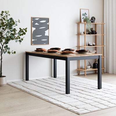 Scandic tammi ruokapöytä 180x90 cm musta/lakattu tammi