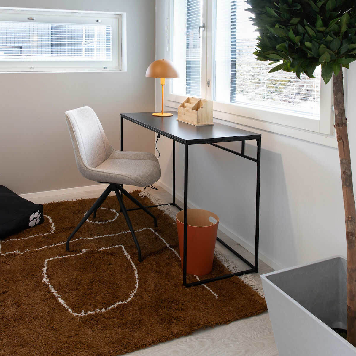 House Nordic Vita pöytä musta 100×45 cm