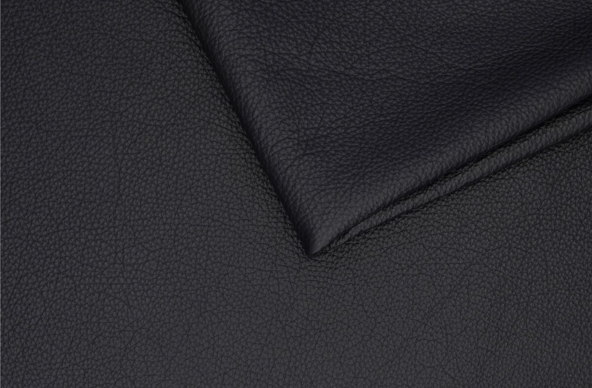 Belverde 3-istuttava sohva musta 8002SA nahka metallijalat