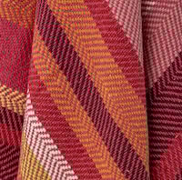 Bloomingville Amra torkkupeitto 150x130 cm punainen
