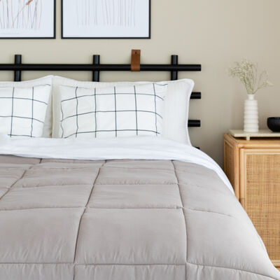 Hattara päiväpeitto 280x260 cm valkoinen