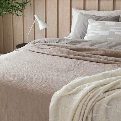 Halla päiväpeitto 180x260 cm hiekka