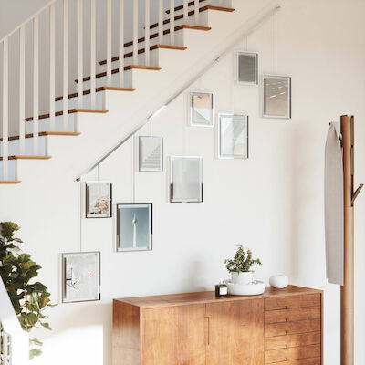 Umbra Exhibit 9 -osainen kehyssetti 220,2x77,2x2,5 cm kromi