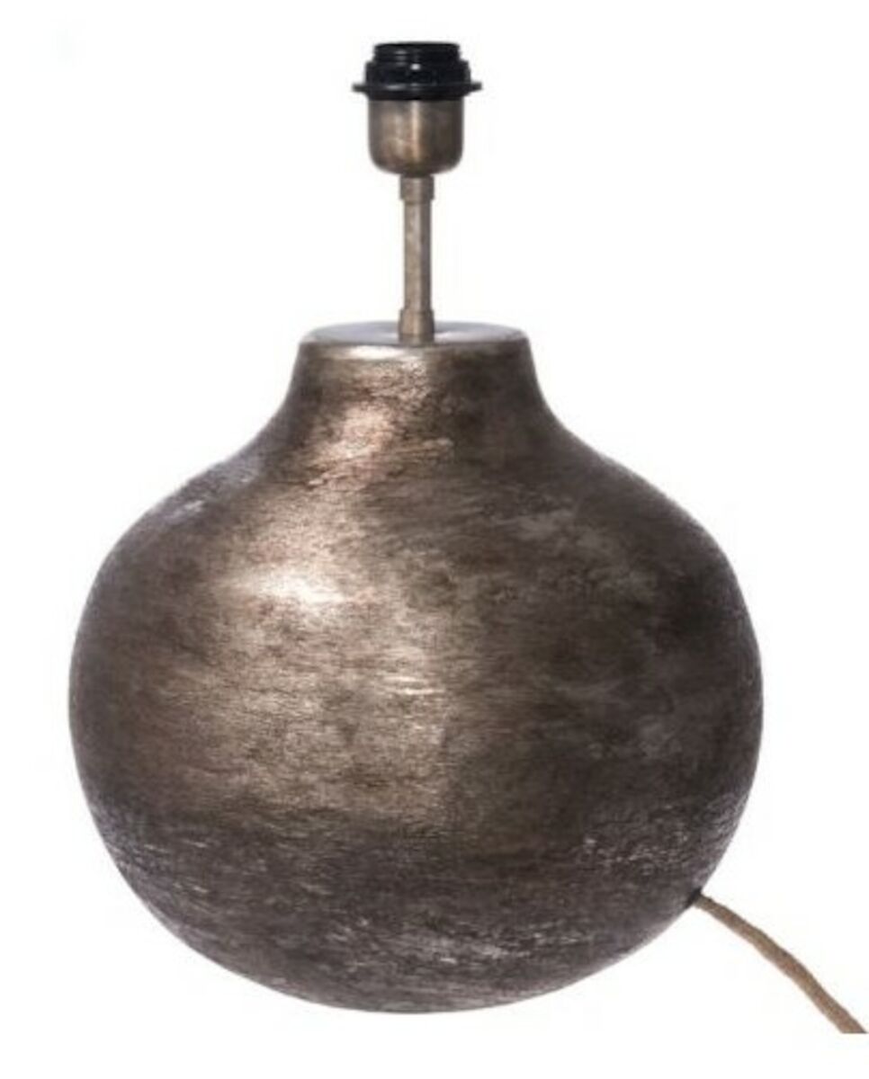 Fanni K Kuru lampunjalka 30×41 cm