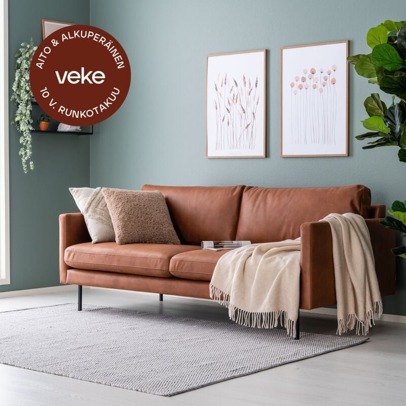 Scandic Copenhagen 3-istuttava sohva konjakinruskea Kentucky 9, mustat jalat