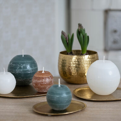 Fanni K Rustiikki pallokynttilä Ø8 cm musta