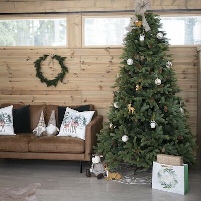 Winteria Premium joulukuusi kävyillä 210 cm vihreä