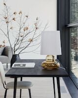 House Doctor Ribe pöytävalaisin keltainen/valkoinen