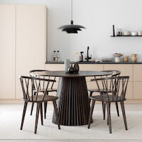 Villa pyöreä ruokapöytä Ø120 cm savutammi