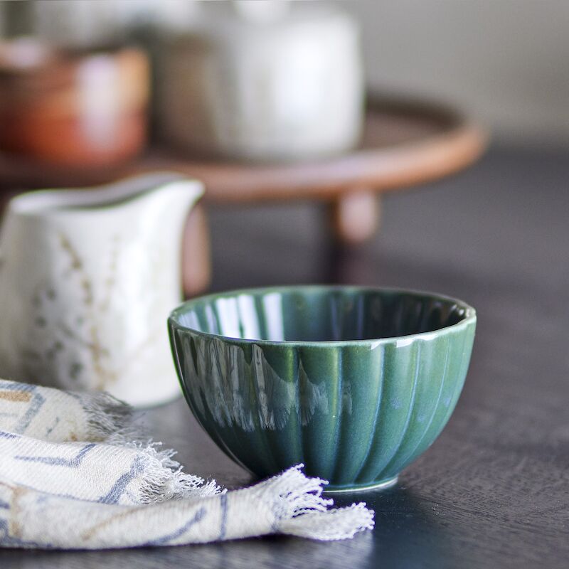 Bloomingville Latina kulho Ø12 cm tummanvihreä