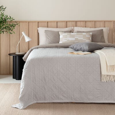 Tunturi päiväpeitto 260x260 cm oliivinvihreä