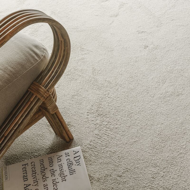 VM Carpet Onni nukkamatto luonnonvalkoinen 32 kantattu