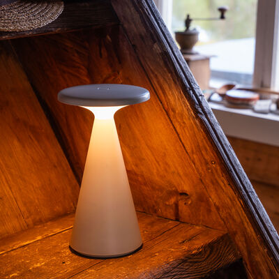 Sulo ladattava LED pöytävalaisin sisä- ja ulkokäyttöön vaaleanharmaa