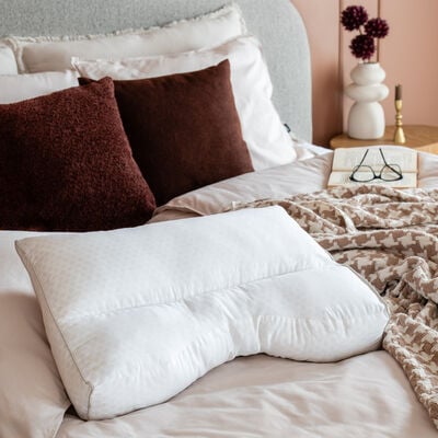 Unia Venla viileä muototyyny 40x54 cm valkoinen