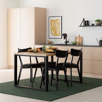 Manner-Koto 4-hengen ruokailuryhmä lakattu tammi/musta, tammi/musta PU-verhoilu