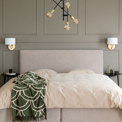 Unia Luxus sängynpääty sileä 190x122 cm räätälöitävä Omega kangas