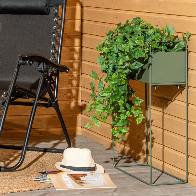 Kallas kukkateline metsänvihreä