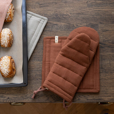 Fanni K Raitti patakinnas 14x33 cm graniitti