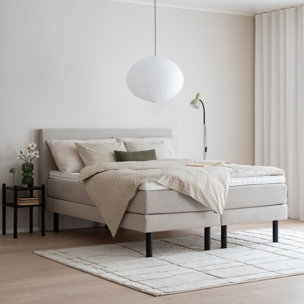 Unia Trend Slim jenkkisänky 160x200 cm L relax, hiekka, puujalat