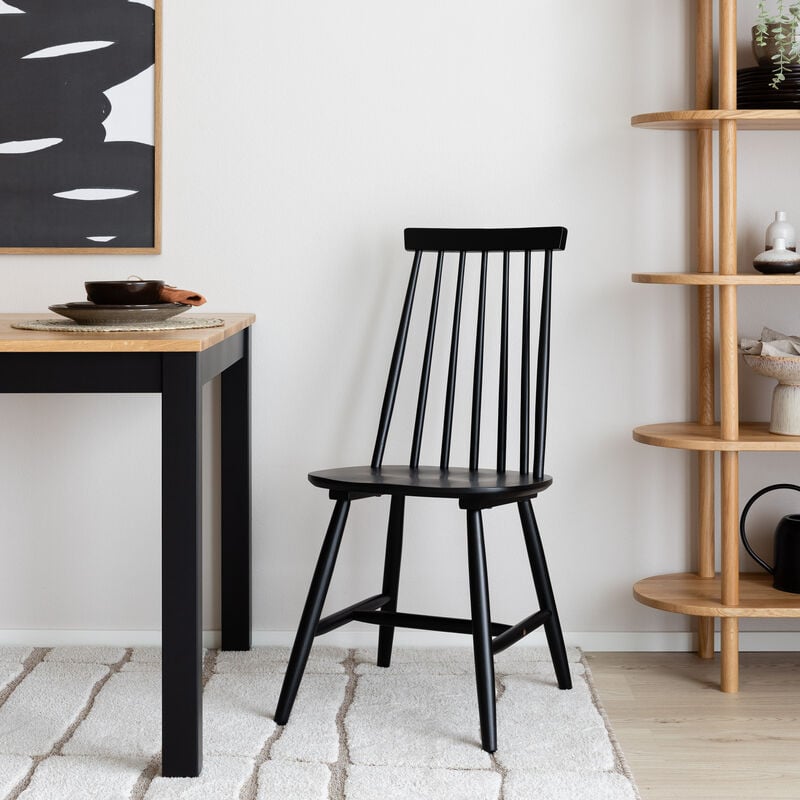 Lazy pinnatuoli musta