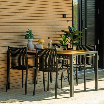 Saarni-Estrid 4-hengen ruokailuryhmä ruskea/musta