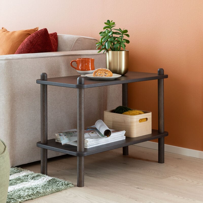 Askel korkea taso 73x35x53,5 cm suoralla päädyllä savutammi