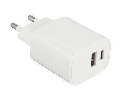 Trio USB + USB-C -laturi valkoinen