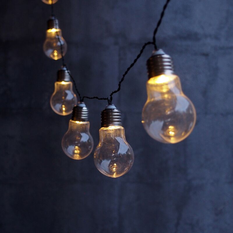 Tarmo aurinkokenno valoketju kirkas