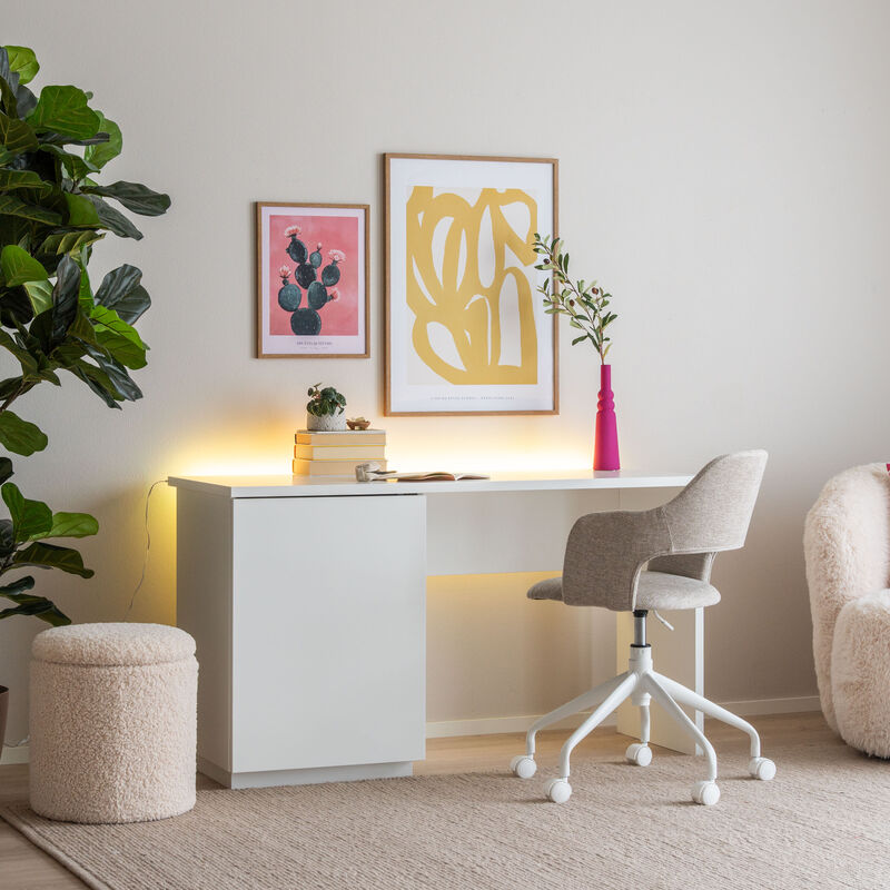 Trio RL Stripe LED valonauha kirkas RGB