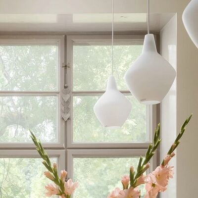 Innolux Sipuli riippuvalaisin valkoinen opaalilasi