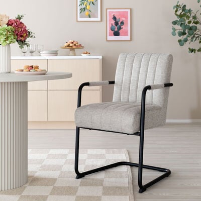 Bonest tuoli hiekka Brego 31, mustat käsinojat