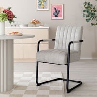 Bonest tuoli hiekka Brego 31, mustat käsinojat