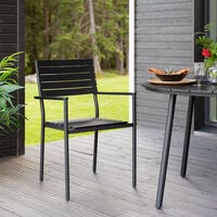 Arvid aintwood tuoli musta