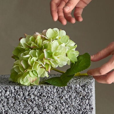 Bloomingville Hortensia tekokukka oksa valkoinen