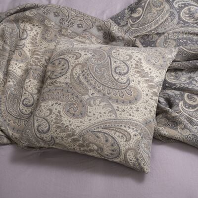 Fanni K Paisley koristetyyny 45x45cm