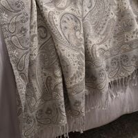 Fanni K Paisley torkkupeitto 130x170 cm