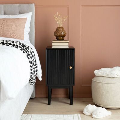 Kiteen Tapio yöpöytä 30x36 cm valkolakattu