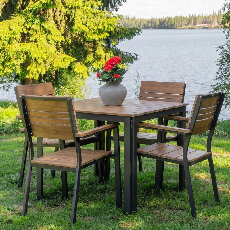 Brafab Patio aintwood neliö 4-hengen ruokailuryhmä musta/tiikki