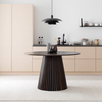 Villa pyöreä ruokapöytä Ø120 cm savutammi, asiakaspalautus