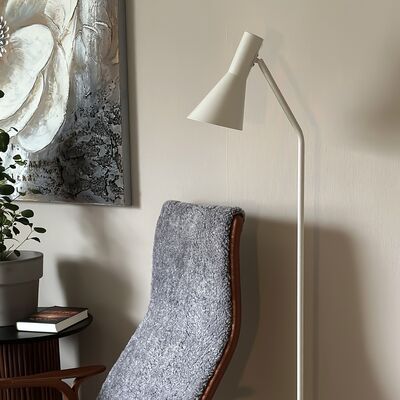 Aneta Lighting Ceres lattiavalaisin hiekka, asiakaspalautus