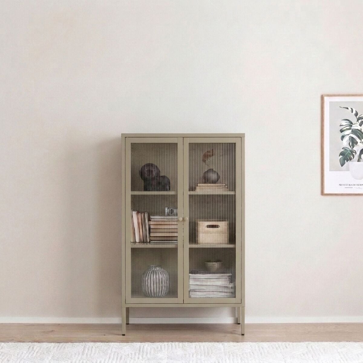 Veke Harso vitriini 80x35x110 cm maitokahvi
