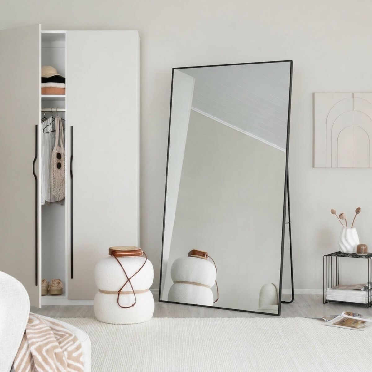 Mirrors and More M&M Britt lattiapeili 100x200 cm mattamusta