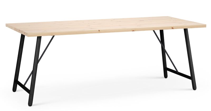 Veke x Tapio Anttila Front Pine 195 ruokapöytä, mänty/mustat tammijalat